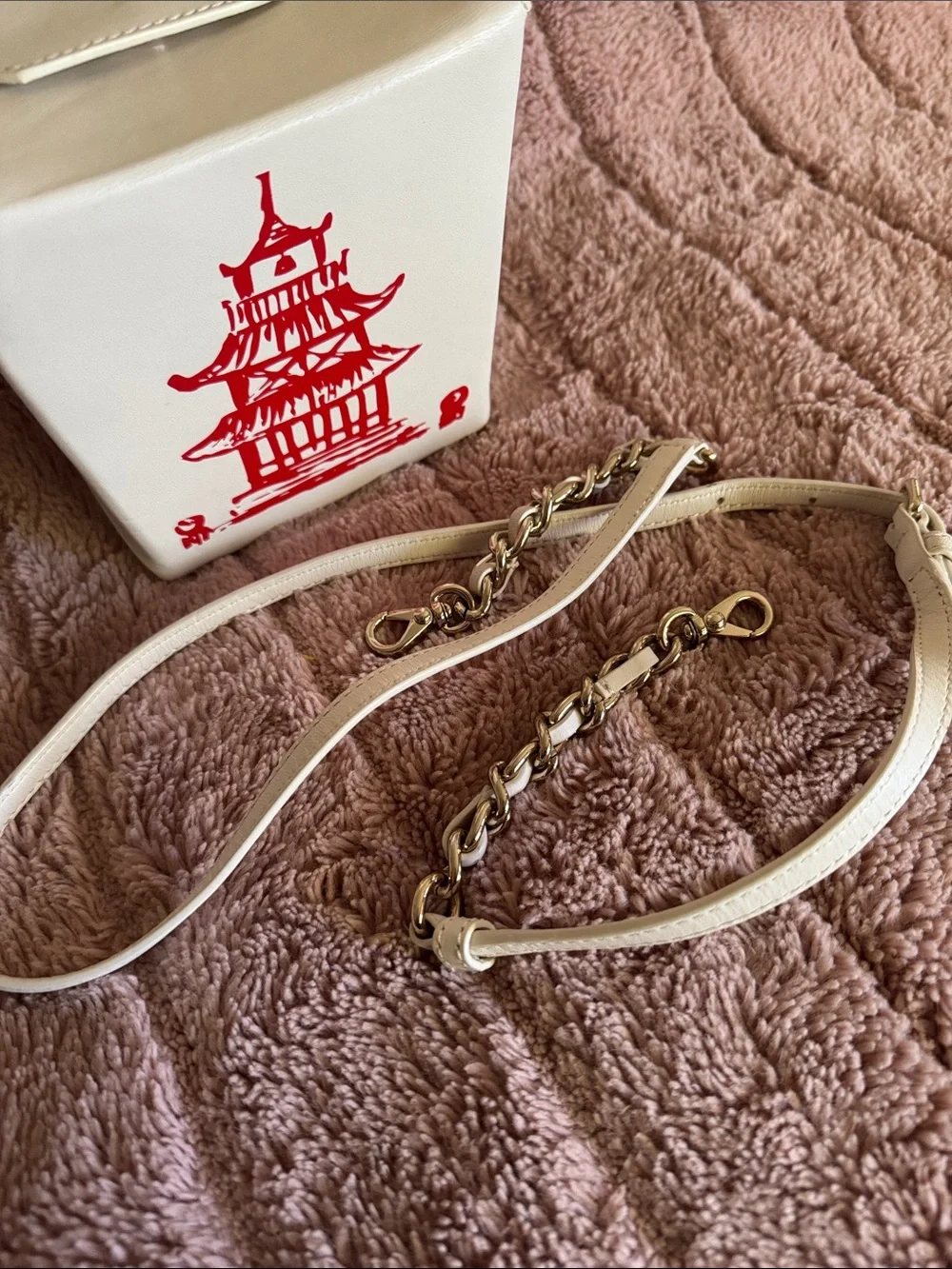 Kate Spade Hello Shanghai Takeout Bag